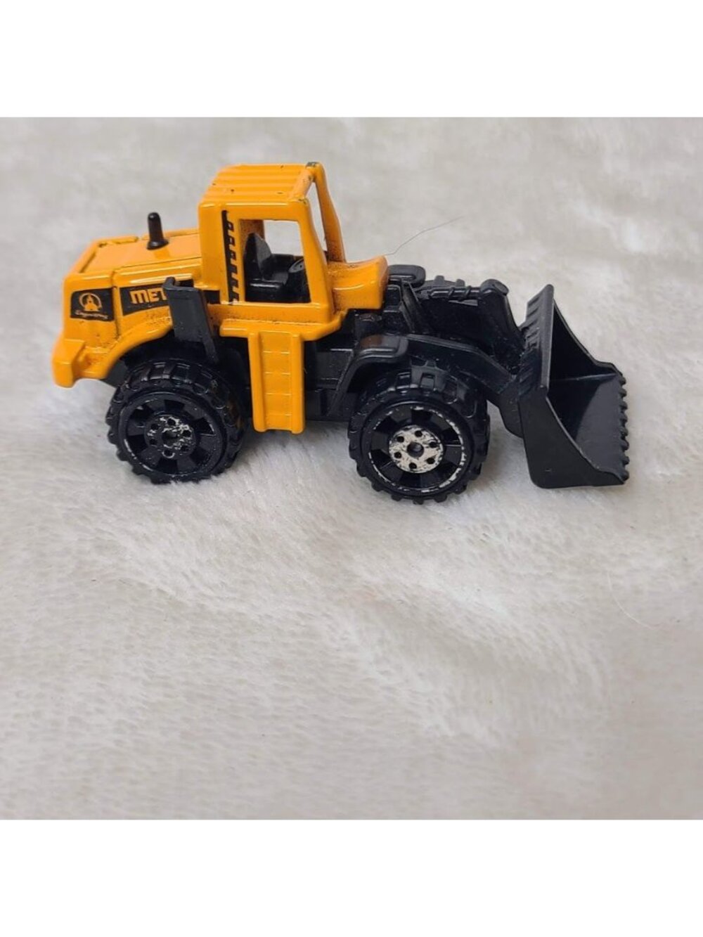 Engineering Metal Front Loader Wheel Loader Toy Truck 1:64 Bucket - Picture 2 of 9